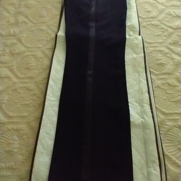 Pants - Picture 5 of 6